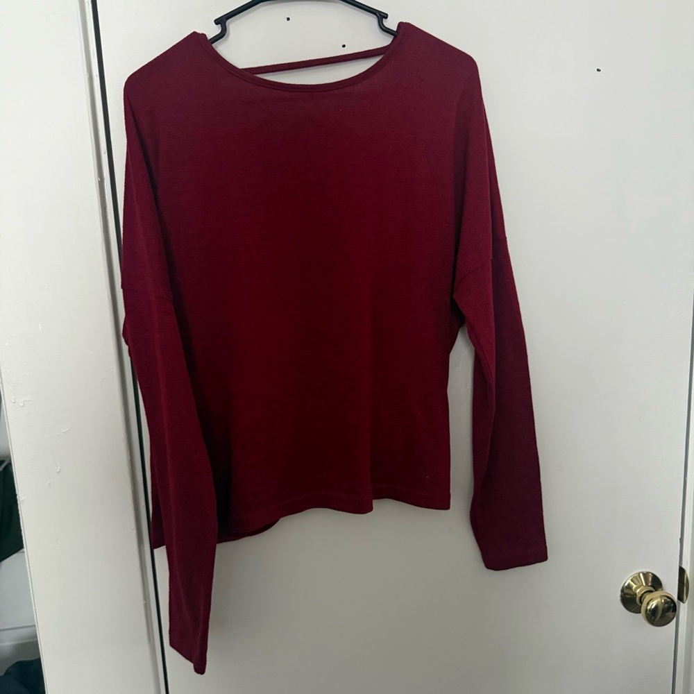 Women's Red Long Sleeve Backless Top